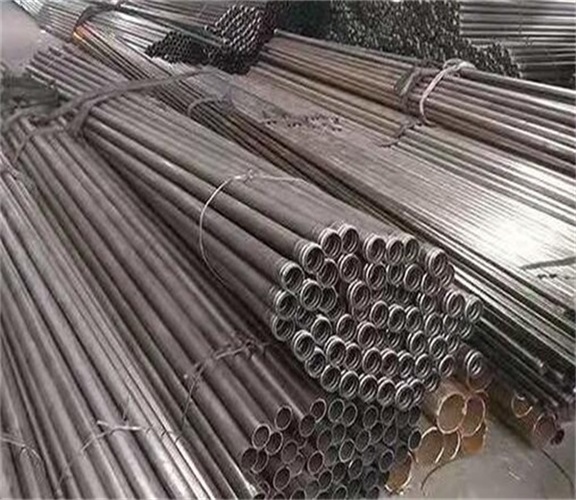 吐鲁番螺旋式声测管工地安装